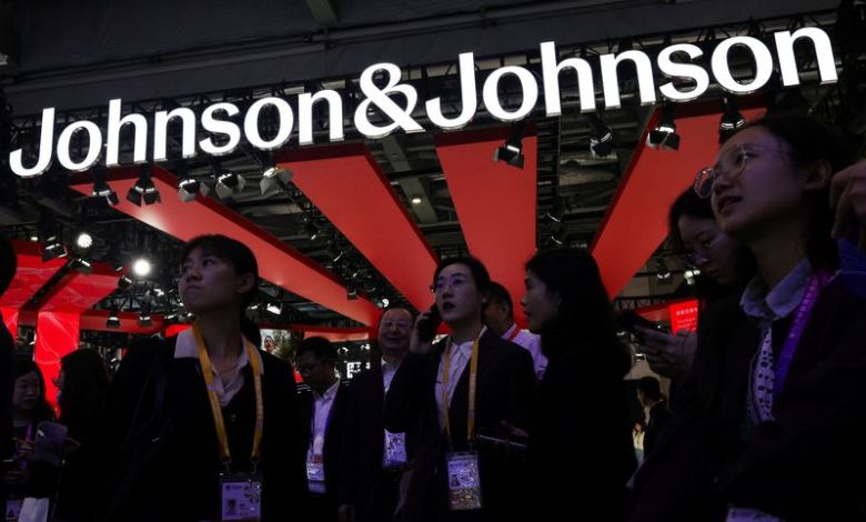 U.S. judge allows experts to testify that talc products cause cancer in J&J cases U.S. judge allows experts to testify that talc products cause cancer in J&J cases