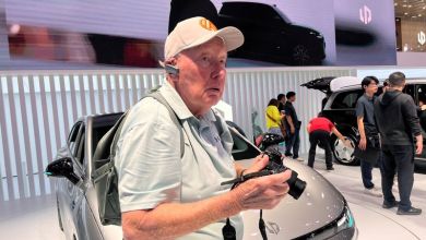 American YouTuber guides foreigners around Chinese cars U.S. buyers can’t get American YouTuber guides foreigners around Chinese cars U.S. buyers can’t get