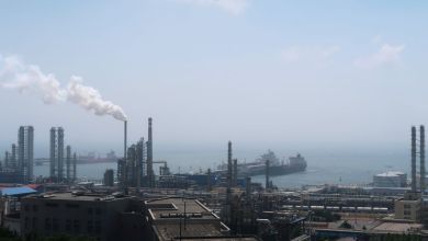 China asks banks to pause new loans to US-sanctioned refiners, Bloomberg News reports China asks banks to pause new loans to US-sanctioned refiners, Bloomberg News reports