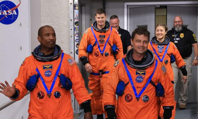 NASA’s First Crewed Moon Mission in Decades Is About to Launch NASA’s First Crewed Moon Mission in Decades Is About to Launch