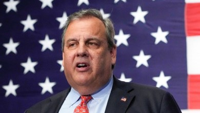 Trump ‘undisciplined, immature and narcissistic’ but not ‘stupid’ Trump ‘undisciplined, immature and narcissistic’ but not ‘stupid’