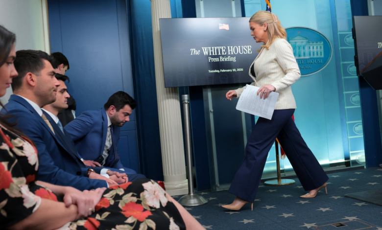 Karoline Leavitt cuts short White House briefing after reporter asks about Commerce chief Lutnick’s Epstein island admission Karoline Leavitt cuts short White House briefing after reporter asks about Commerce chief Lutnick’s Epstein island admission