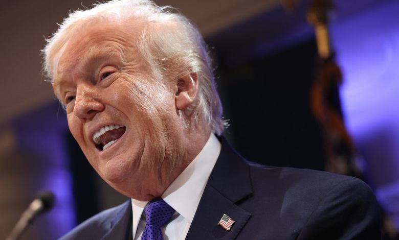 Trump shares right-wing conspiracy theorist’s post that calls Michelle Obama ‘anti-white racist’ after he posted racist ape video Trump shares right-wing conspiracy theorist’s post that calls Michelle Obama ‘anti-white racist’ after he posted racist ape video