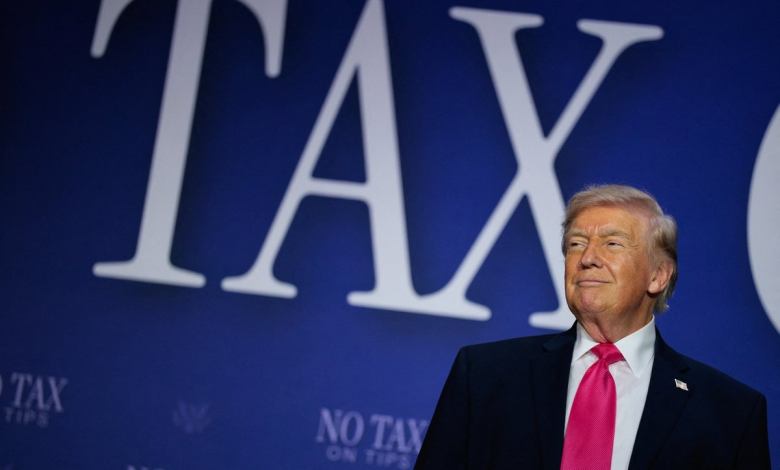Billionaire Trump hasn’t heard of a ‘corner store’ and laments poorer people ‘don’t think in terms of deductions’ at tax event Billionaire Trump hasn’t heard of a ‘corner store’ and laments poorer people ‘don’t think in terms of deductions’ at tax event