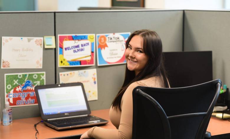 College grads can double their odds of finding a job by doing this College grads can double their odds of finding a job by doing this