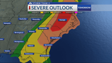 Thunderstorms on Sunday; severe storms, isolated tornadoes possible Monday Thunderstorms on Sunday; severe storms, isolated tornadoes possible Monday
