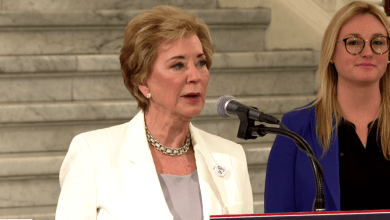 McMahon tells Shapiro ‘to get on board’ with new tax credit McMahon tells Shapiro ‘to get on board’ with new tax credit