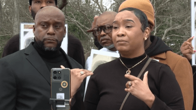 Family holds silent protest outside Atrium Children’s Hospital, demanding accountability after child injured due to alleged negligence Family holds silent protest outside Atrium Children’s Hospital, demanding accountability after child injured due to alleged negligence