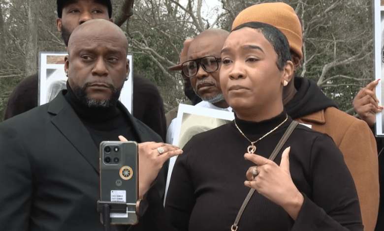 Family holds silent protest outside Atrium Children’s Hospital, demanding accountability after child injured due to alleged negligence Family holds silent protest outside Atrium Children’s Hospital, demanding accountability after child injured due to alleged negligence