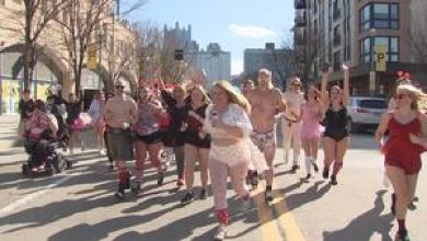 Underwear-clad runners in Pittsburgh help raise funds, awareness of genetic condition Underwear-clad runners in Pittsburgh help raise funds, awareness of genetic condition