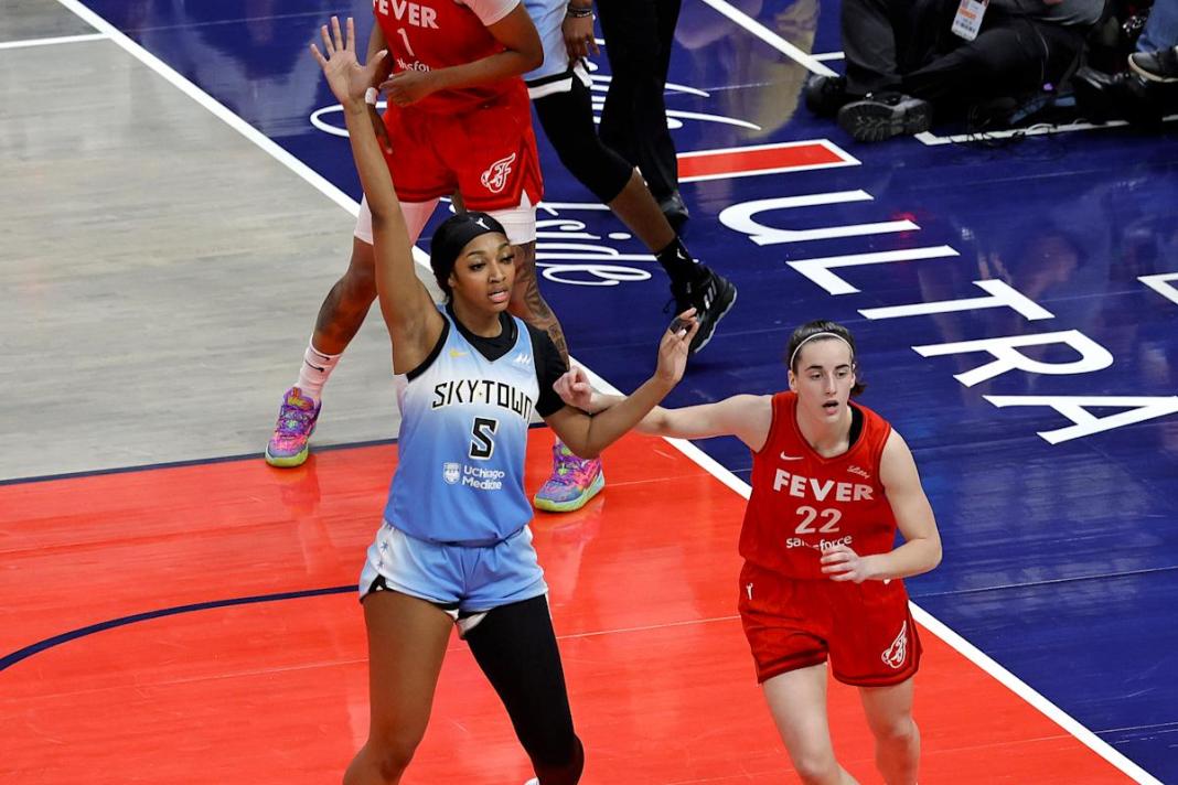 Indiana Fever vs. Chicago Sky: Live updates, score, highlights and more featuring Caitlin Clark and Angel Reese