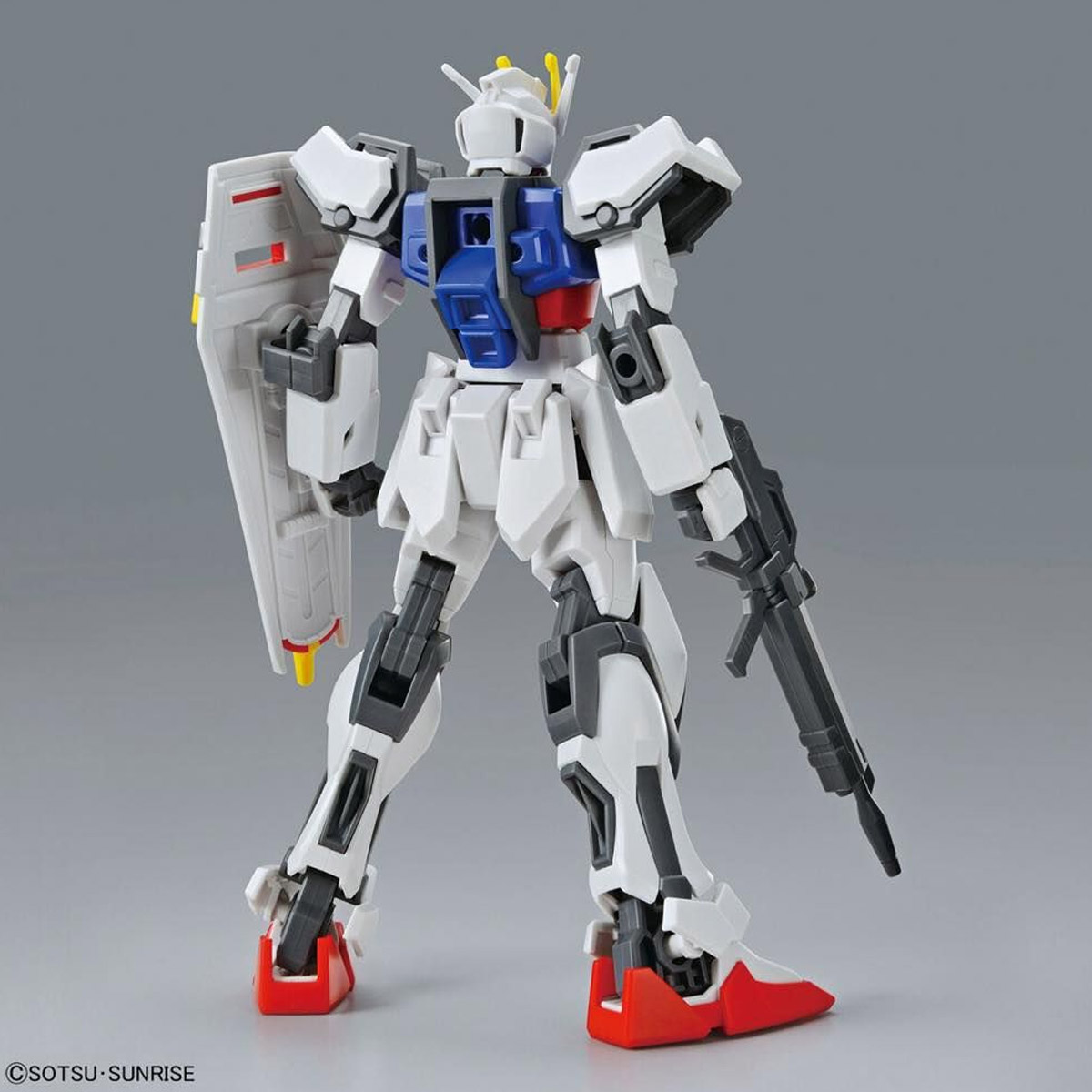 10 STRIKE GUNDAM BANDAI HOBBY EG 1/144