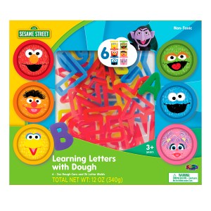 SESAME ST LEARNING WITH DOUGH ASSORTMENT SESAME ST LEARNING WITH DOUGH ASSORTMENT