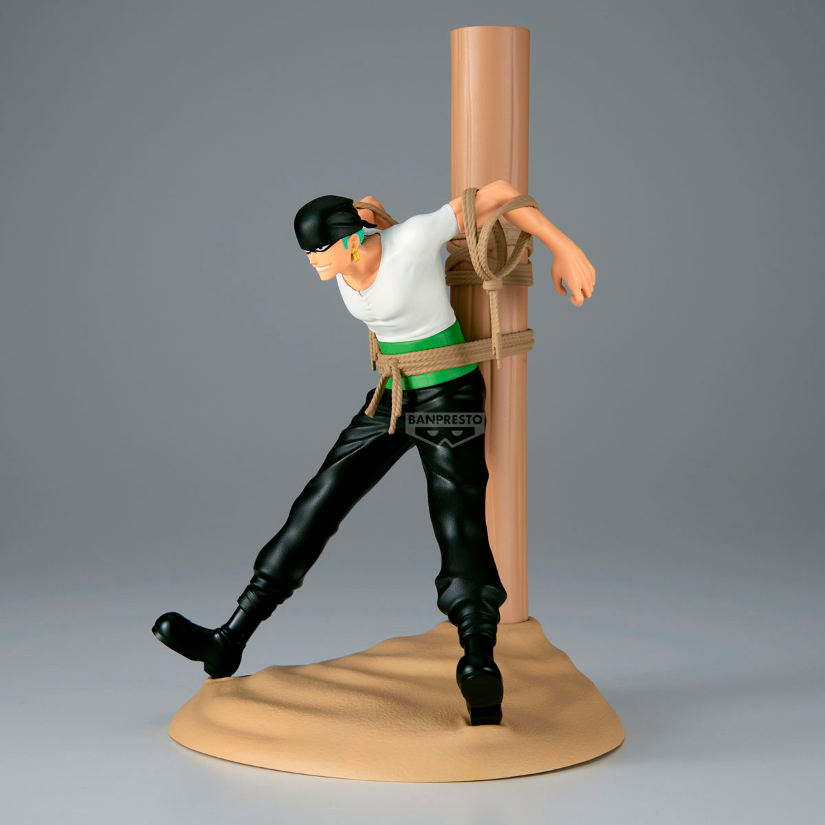 ONE PIECE FL PIRATE HUNTER ZORO