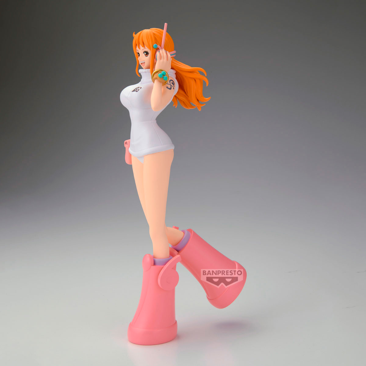 ONE PIECE GLITTER GLAMOURS NAMI EGGHEAD