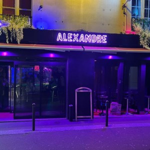 Alexandre BAR PUB Paris 05 Alexandre BAR PUB Paris 05