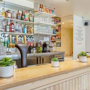 Les Grands Gamins – Bar à jeux de société et Boutique Les Grands Gamins – Bar à jeux de société et Boutique