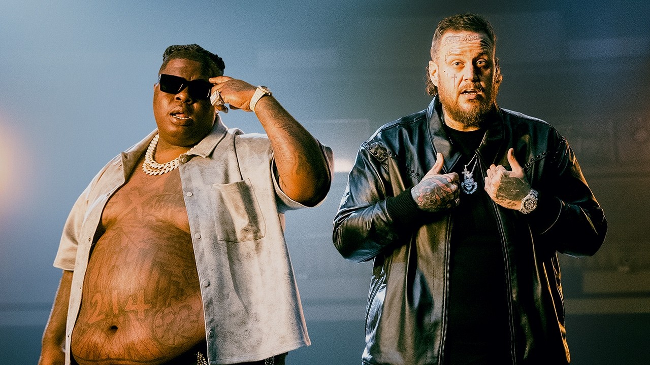 BigXthaPlug – Box Me Up feat. Jelly Roll (Official Music Video) BigXthaPlug – Box Me Up feat. Jelly Roll (Official Music Video)