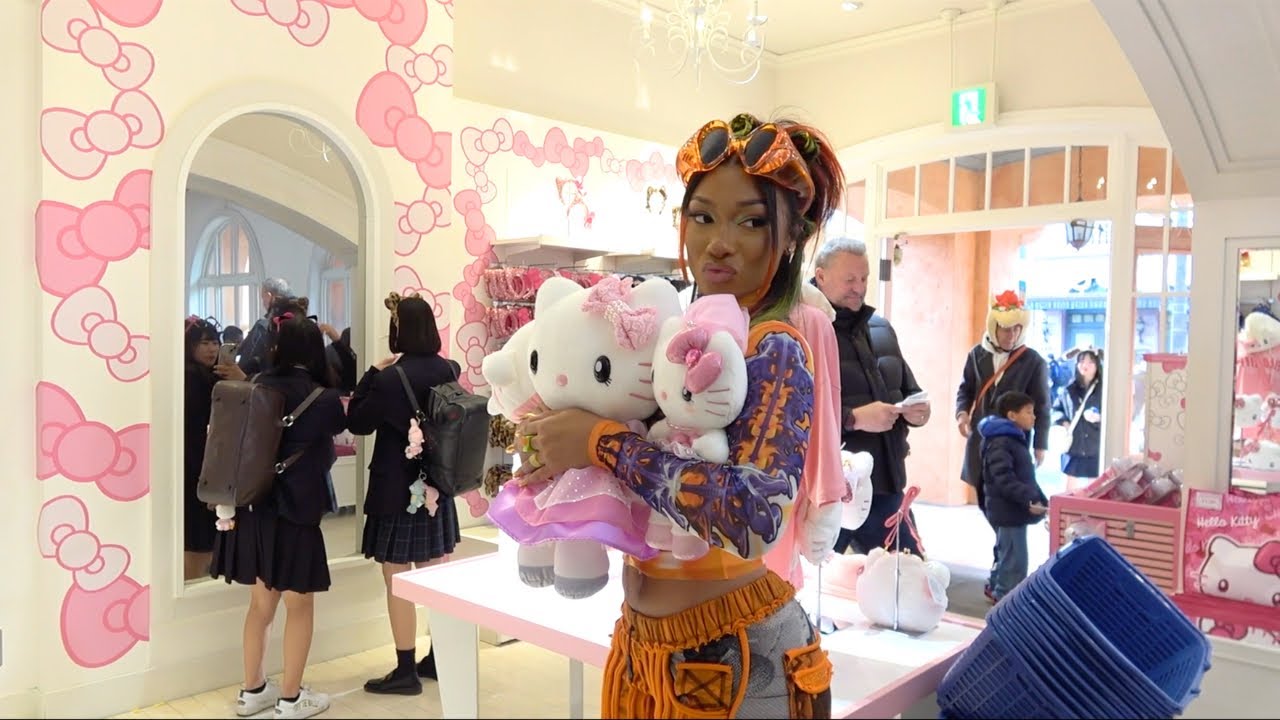 OTAKU HOT GIRL (Japan BTS) OTAKU HOT GIRL (Japan BTS)