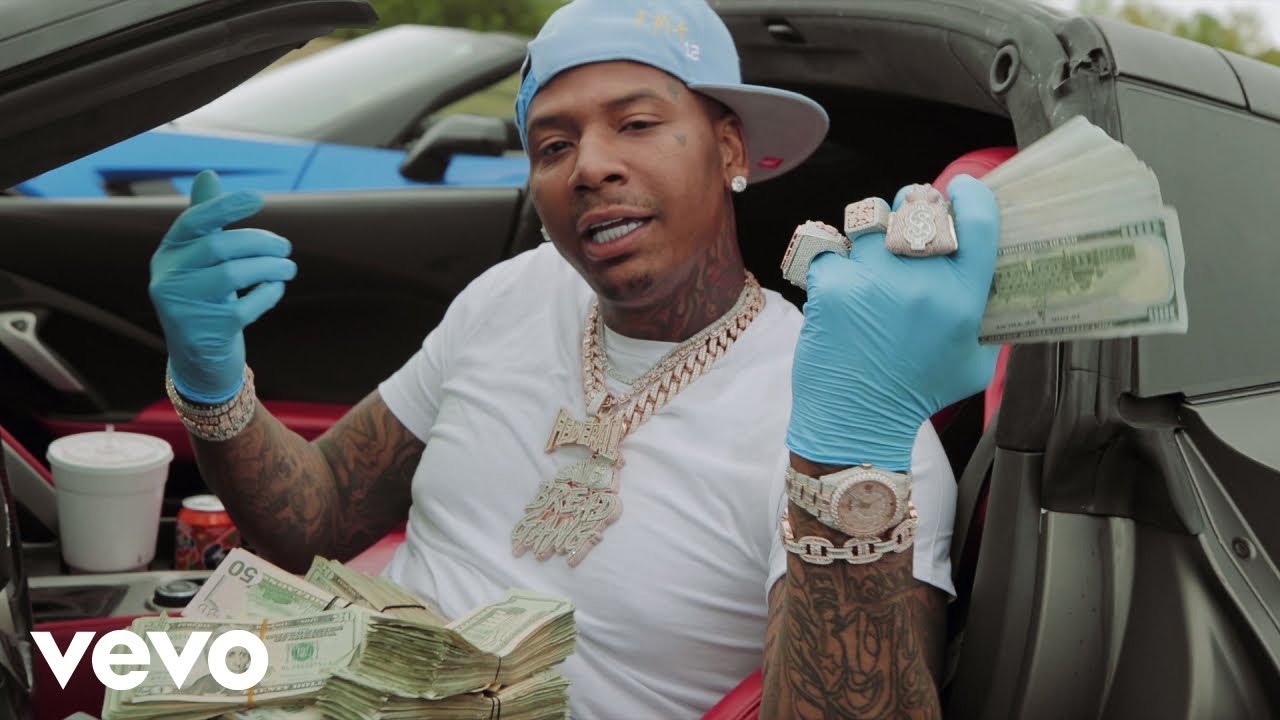 Moneybagg Yo – Me Vs Me (Official Music Video) Moneybagg Yo – Me Vs Me (Official Music Video)