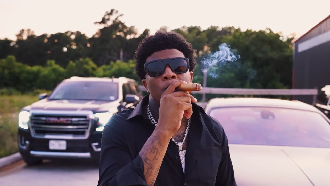 Yungeen Ace – Game Over (Official Music Video) Yungeen Ace – Game Over (Official Music Video)