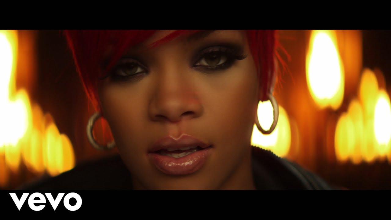 Eminem – Love The Way You Lie ft. Rihanna Eminem – Love The Way You Lie ft. Rihanna