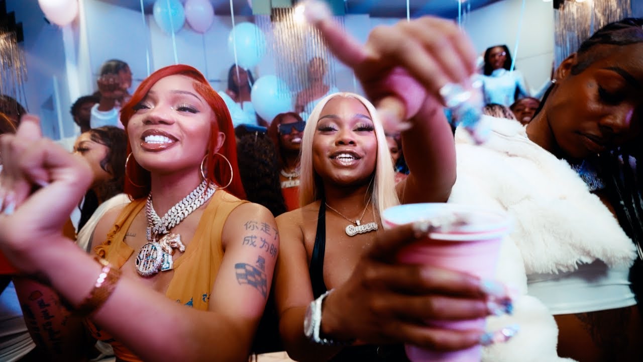 Queen Key & GloRilla – Hell Woods 2 (Official Video) Queen Key & GloRilla – Hell Woods 2 (Official Video)