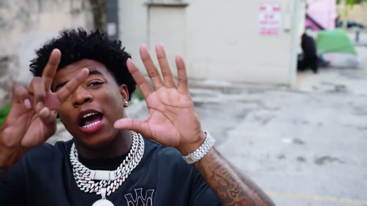 Yungeen Ace – How Dare You (Official Music Video) Yungeen Ace – How Dare You (Official Music Video)