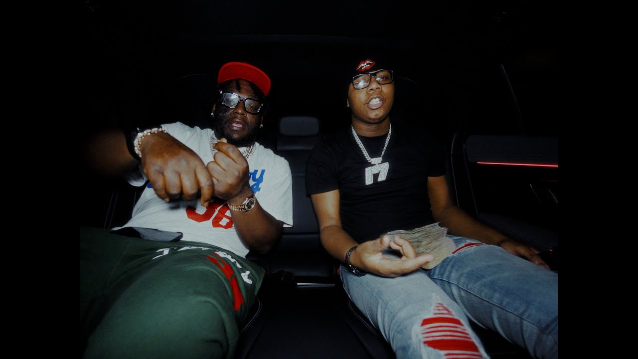 VonOff1700 – Turnt In Real Life (ft. Rio Da Yung OG) (Official Video) VonOff1700 – Turnt In Real Life (ft. Rio Da Yung OG) (Official Video)