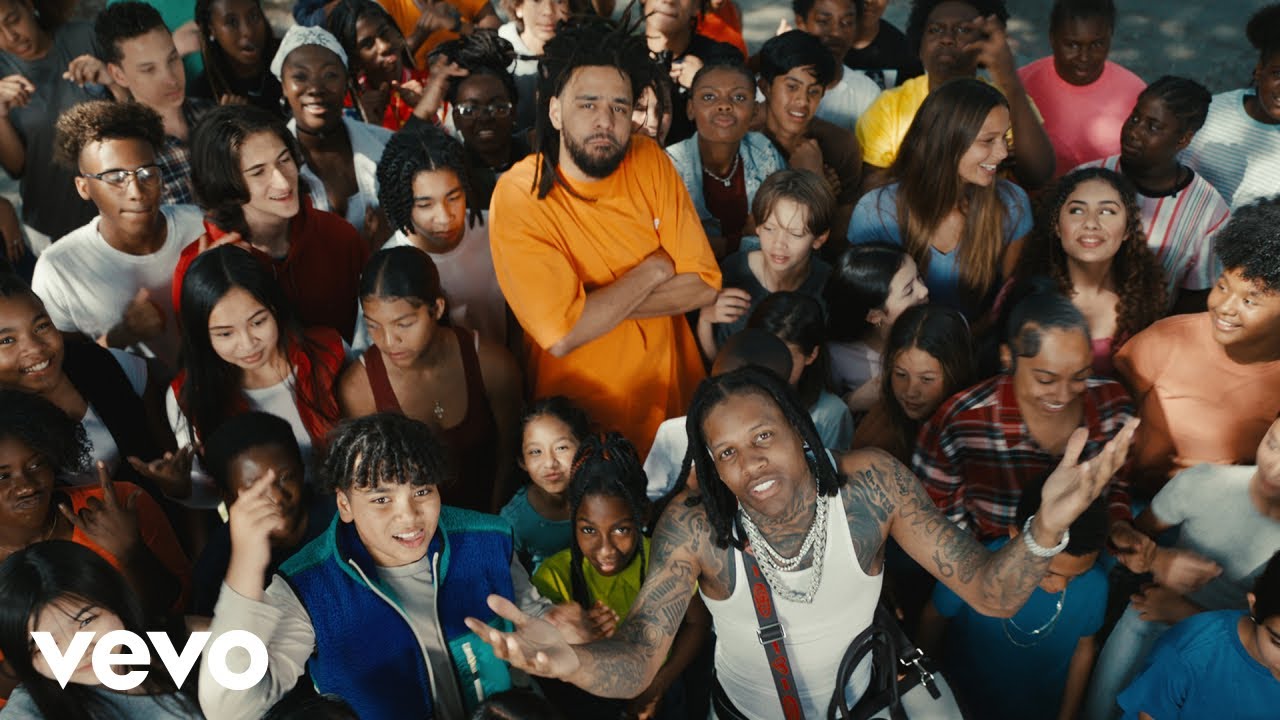 Lil Durk – All My Life ft. J. Cole (Official Video) Lil Durk – All My Life ft. J. Cole (Official Video)