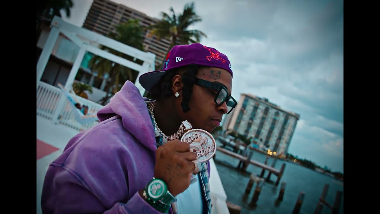 YTB Fatt – Free Bank (Official Music Video) YTB Fatt – Free Bank (Official Music Video)