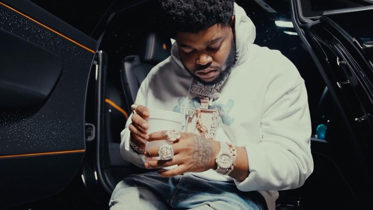 BossMan Dlow – Sum Out Of Nun (Official Music Video) BossMan Dlow – Sum Out Of Nun (Official Music Video)