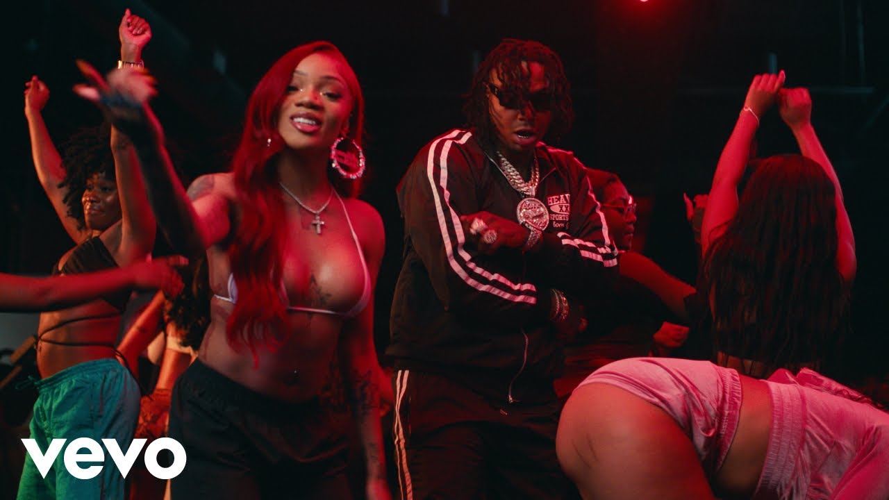 GloRilla – All Dere (feat. Moneybagg Yo) (Official Music VIdeo) ft. Moneybagg Yo GloRilla – All Dere (feat. Moneybagg Yo) (Official Music VIdeo) ft. Moneybagg Yo