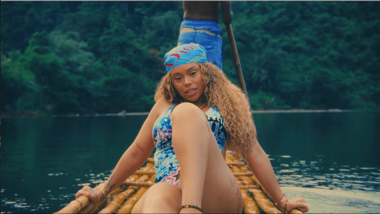 Latto – Somebody (Official Video) Latto – Somebody (Official Video)