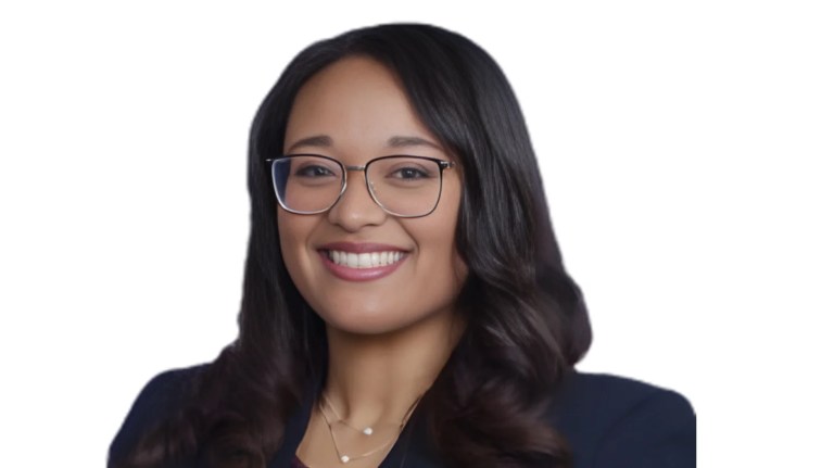 LyLena Estabine, senior policy analyst at the Illinois Policy Institute LyLena Estabine, senior policy analyst at the Illinois Policy Institute