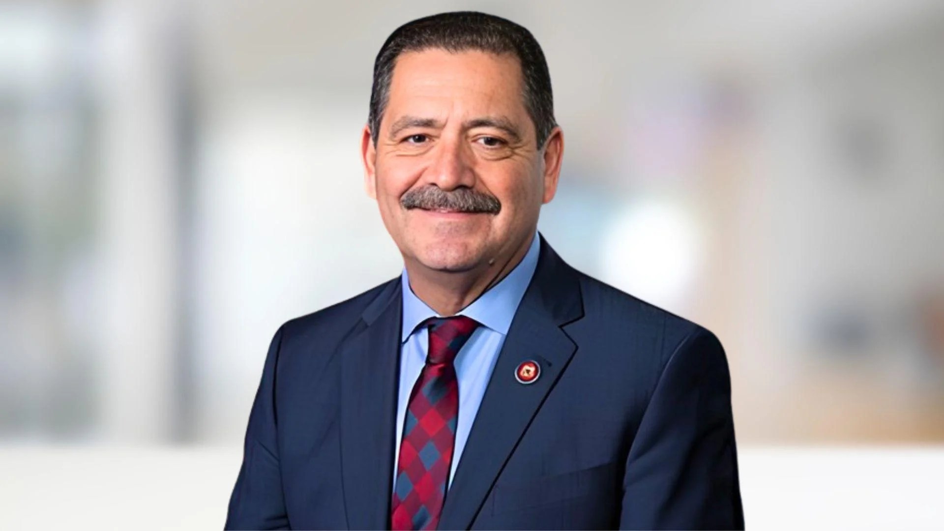 Rep. Jesús "Chuy" García (IL-4) Rep. Jesús "Chuy" García (IL-4)