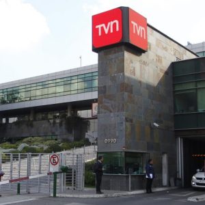 TVN vende «la mitad» de emblemático edificio en Santiago por deudas TVN vende «la mitad» de emblemático edificio en Santiago por deudas