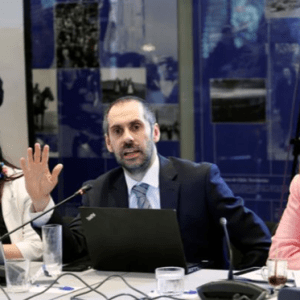 Grau justifica bajo crecimiento inicial por control de IPC: desata críticas de economistas Grau justifica bajo crecimiento inicial por control de IPC: desata críticas de economistas