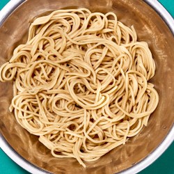 Resep Mie Ramen Rumahan: Nikmati Cita Rasa Autentik di Rumah Resep Mie Ramen Rumahan: Nikmati Cita Rasa Autentik di Rumah