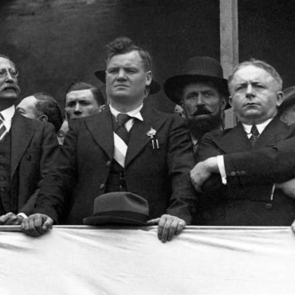 O istorie mondială a comunismului – Complicii (4) O istorie mondială a comunismului – Complicii (4)