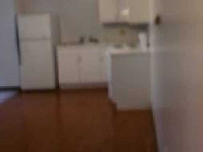 Includes heat and hot water
5
Canandaigua Includes heat and hot water
5
Canandaigua