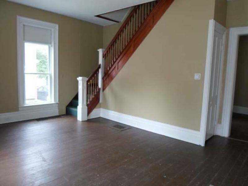 3 bedroom apartment
,200 3 bedroom apartment
,200