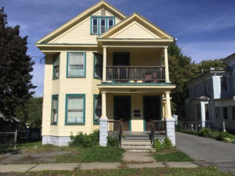 COLLEGE HOUSING NEAR UTICA U/WYNN Hospital
,500 COLLEGE HOUSING NEAR UTICA U/WYNN Hospital
,500