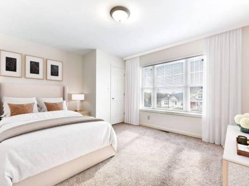 Private Entrances, Fitness Center, Spacious Closets
,525
Samaritan Family Health Hospital Private Entrances, Fitness Center, Spacious Closets
,525
Samaritan Family Health Hospital