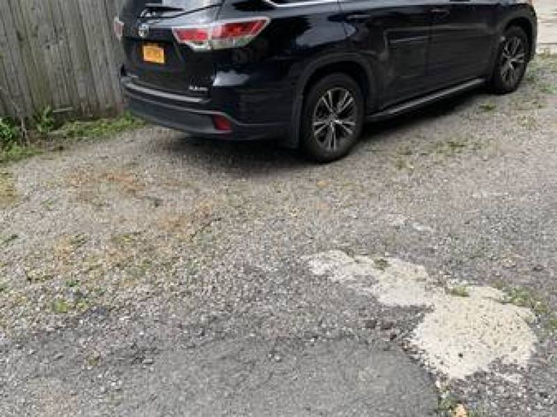 Parking
5
91St 89St 23Av Parking
5
91St 89St 23Av