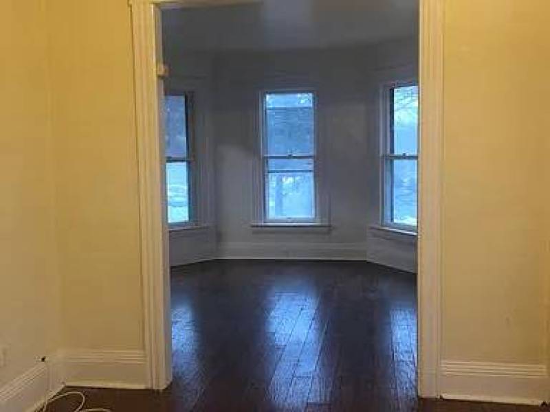 3 bedroom W/Utilities
0
Utica 3 bedroom W/Utilities
0
Utica
