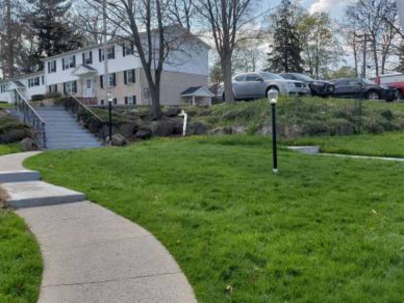 Canandaigua Gardens | Apt 112D | 2 BD/1 BA | Heat Included
,350 Canandaigua Gardens | Apt 112D | 2 BD/1 BA | Heat Included
,350