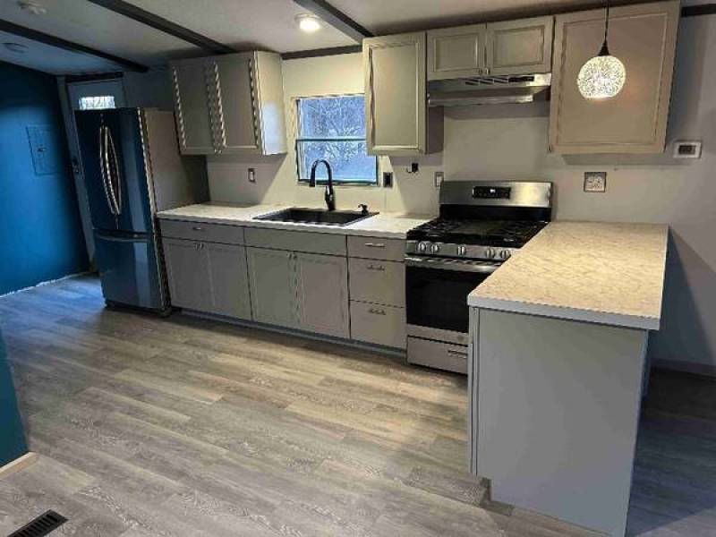 Charming 2-Bedroom Home for Rent – Fully Renovated, Private Yard, Red
,500 Charming 2-Bedroom Home for Rent – Fully Renovated, Private Yard, Red
,500