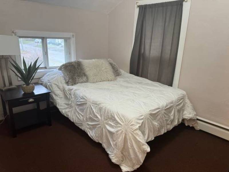 Student rental for August 2025-May 2026 2 or 3 bedroom Eagle Street
,800
Fredonia Student rental for August 2025-May 2026 2 or 3 bedroom Eagle Street
,800
Fredonia