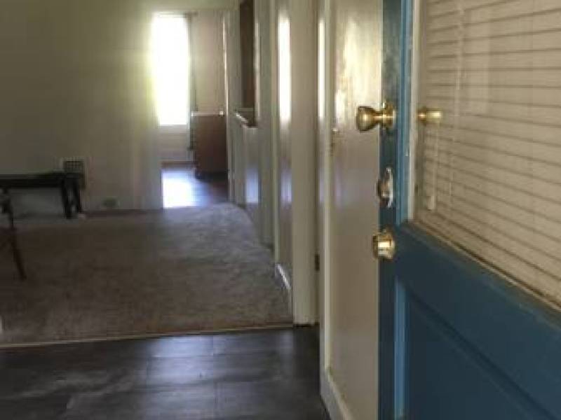 3br – 1000ft – Sweet South Hill Find! PRd
,175
Ithaca 3br – 1000ft – Sweet South Hill Find! PRd
,175
Ithaca